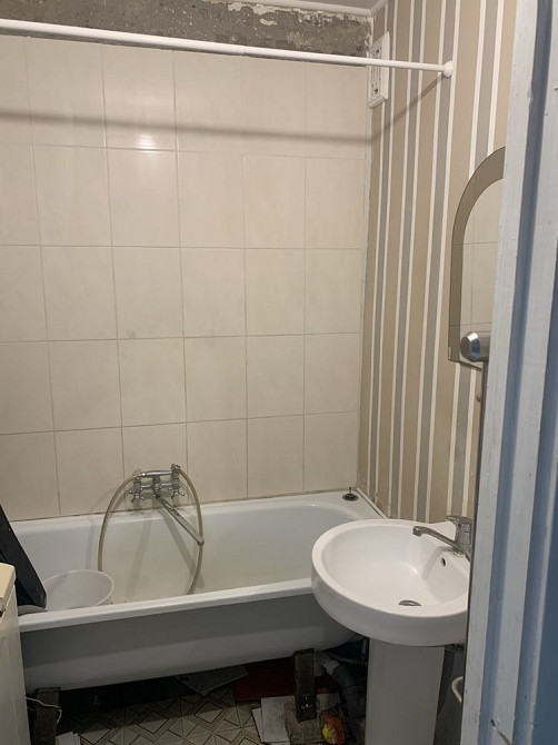 Квартира двокімнатна Київ Академ містечко Вишневое - изображение 6