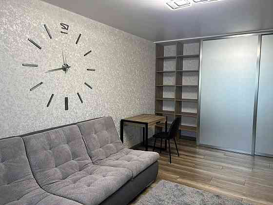 Сдается 2к комнатная квартира ж/м Парус 2 Днепр