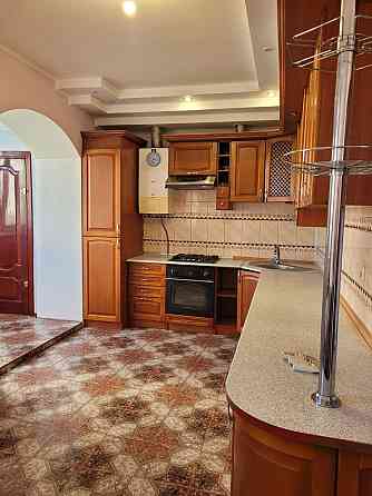 Оренда 4 км.кв.вул.Кисілевської.Новобудова.Кімнати окремі,є все необхі Ивано-Франковск