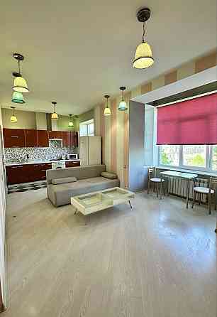 Сдам 2-х к. квартиру центр Д.Яворницкого 53а инд.газ.отопл паркоместо Днепр