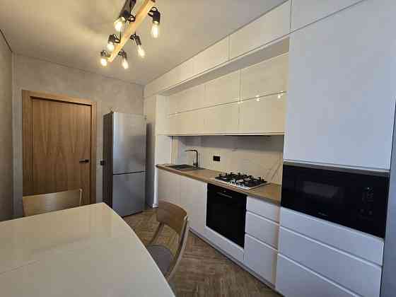 ЖК ВОДОГРАЙ! Здам ДОРОГУ 2Х НОВОБУДОВУ, все НОВЕ! посудомийна, кондиц Черновцы