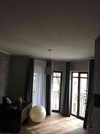 Оренда Елітної квартири 149 м2, 3 кімнати, + 2 паркомісця Єфремова Львов