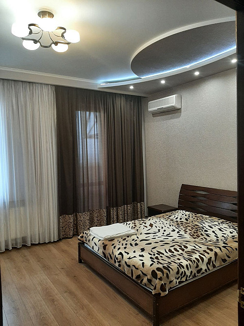 Пр.Науки 47/1, 3 изол. комнаты, Триумф Харьков - изображение 1