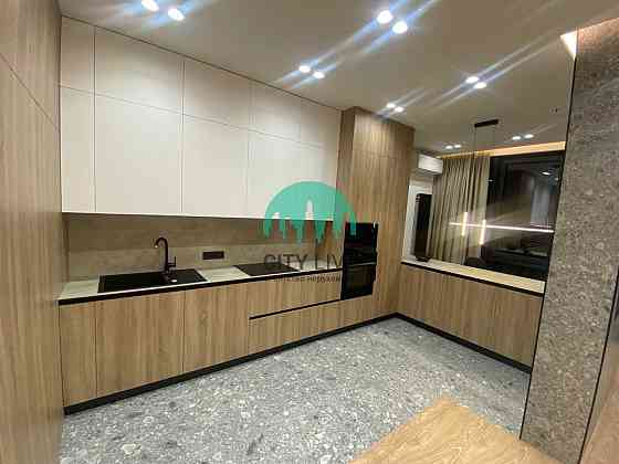 Оренда Елітний ЖК Парус біля Озера. Паркомісце в ціні  (63) Ивано-Франковск