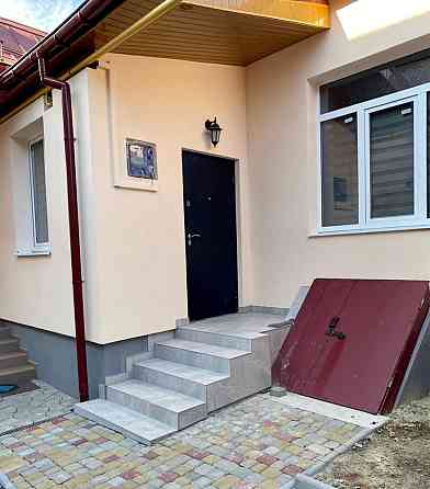 Довгострокова оренда однокімнатної квартири . в центрі м.Мукачево Павшино