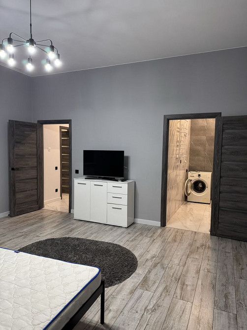 Довгострокова оренда однокімнатної квартири . в центрі м.Мукачево Павшино - зображення 2