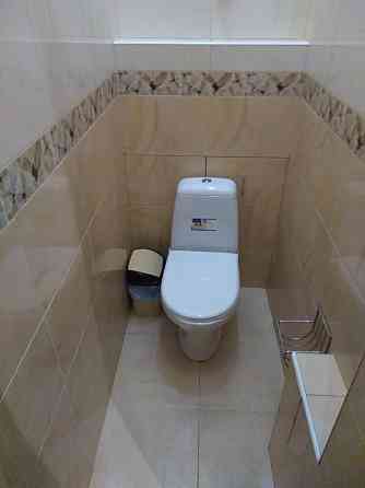 Сдам хорошую двух комн квартиру в новострое ,возле метро Харьков