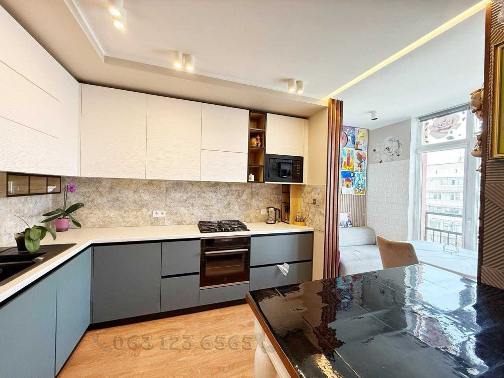 Оренда 4-кім VIP кв ЖК " Семицвіт " вул Шевченка, 15 хв до центру Львів - зображення 4