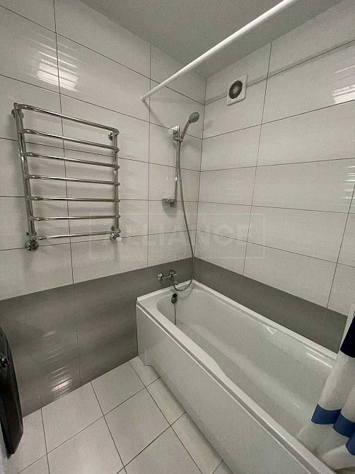 Оренда 2 кім квартири жк Листопад Ивано-Франковск - изображение 6