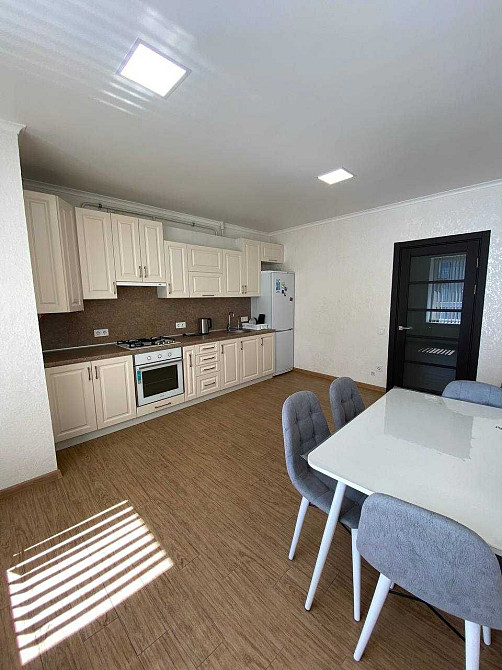 Здаю 1-кімнатну квартиру в ЖК Калиновій Слободі Крихівці - зображення 1