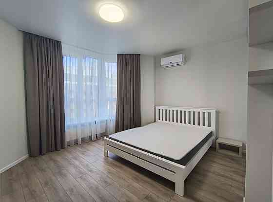 Нова 2 кімнатна квартира в ЖК Софія ярезиденс на центральній алеї Софіївська Борщагівка