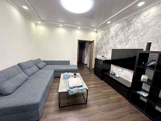 +++ Сдам 3к кв. с евроремонтом с видом на пл. Маяковского (+гараж) Запоріжжя