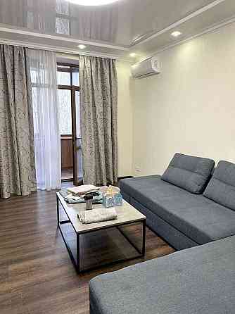 +++ Сдам 3к кв. с евроремонтом с видом на пл. Маяковского (+гараж) Запоріжжя