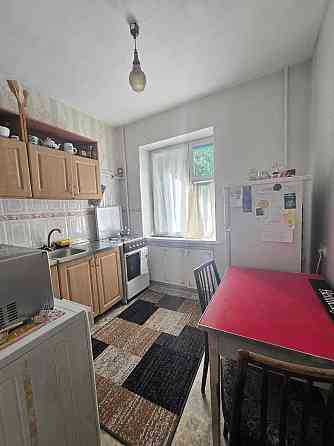 Оренда 2к затишна квартира 52м тихий центр Печерськ Либідська 10хв. Киев