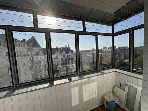 Оренда 3к квартири. Центр міста , ощадбанк. Меблі, техніка. Хмельницкий