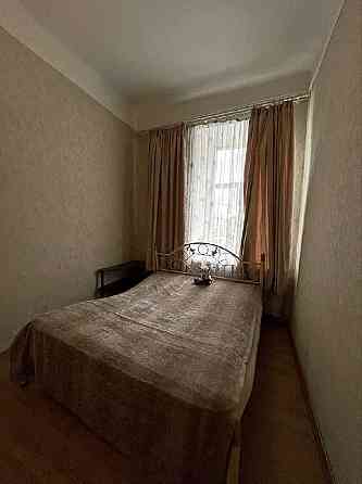 Оренда 3 кімнатної квартири по вулиці Ярослава Осмомисла, центр міста Львів