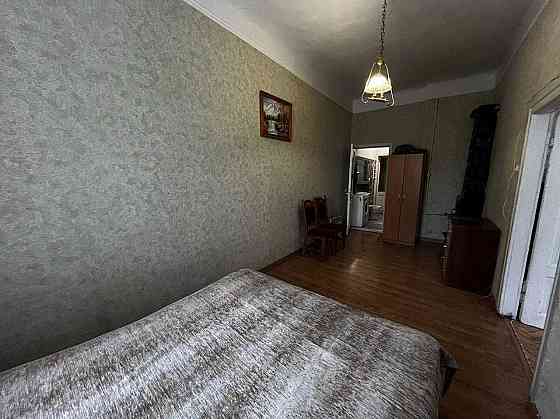 Оренда 3 кімнатної квартири по вулиці Ярослава Осмомисла, центр міста Львів