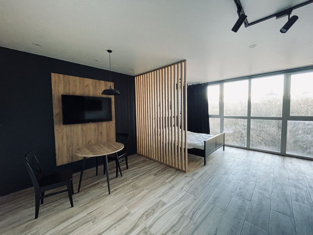 Квартира-студія 60м2, вул. Ділова 2-Б, м.Олімпійська Київ - зображення 1