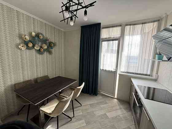 Оренда сучасної квартири Жк Венеція Є генератор Нова Англія Голосієво Киев