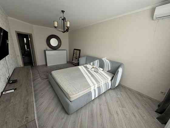 Оренда сучасної квартири Жк Венеція Є генератор Нова Англія Голосієво Киев