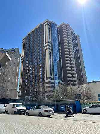 1-кімн. (або перепланування в євродвушку) Панорамні вікна в бік моря! Одеса