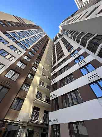 1-кімн. (або перепланування в євродвушку) Панорамні вікна в бік моря! Одеса