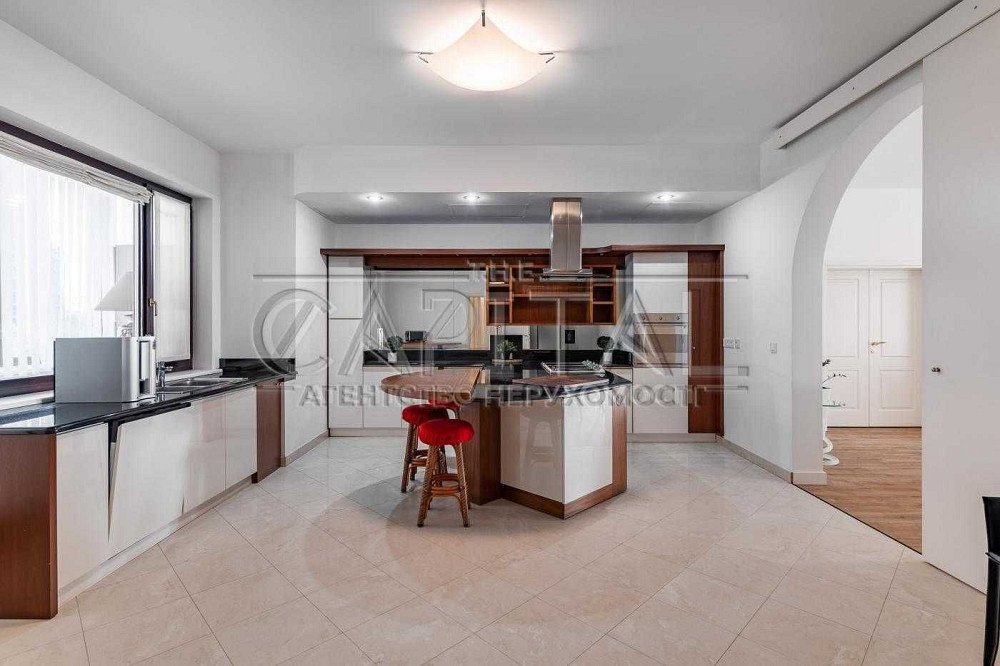 Оренда 4-к квартири (220 м2), Кропивницького, центр, Печерськ, паркінг Київ - зображення 3