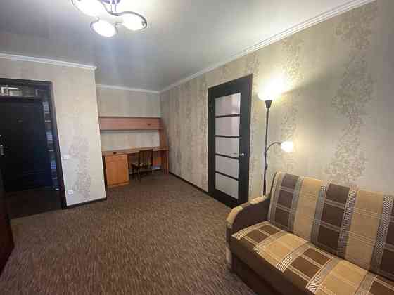 Оренда 2к квартира Левка Лукʼяненка (Жуковського) 4а Днепр