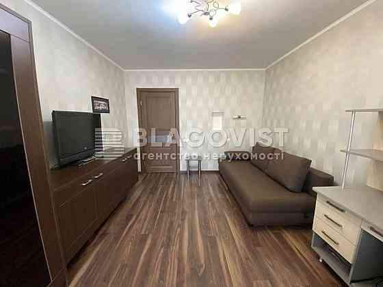 Оренда 3-х кім квартири 93м 7-й поверх метро Харківська Киев