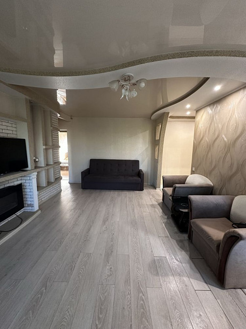 Реальная 3-ка Ботанический Сад, Научная, Проспект Науки 32 Харків - зображення 6