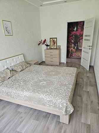 Продаю власну 2х кімнатну в центрі Кам`янське (Запорізька обл.)