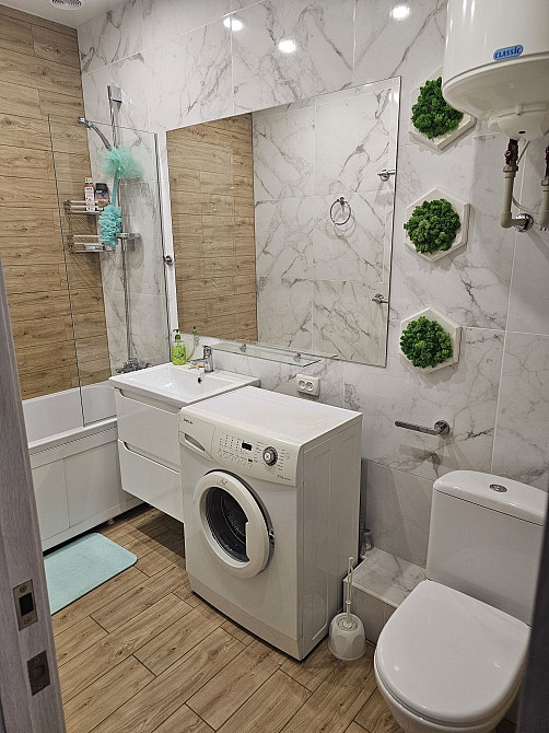 Продаю власну 2х кімнатну в центрі Кам`янське (Запорізька обл.) - зображення 6