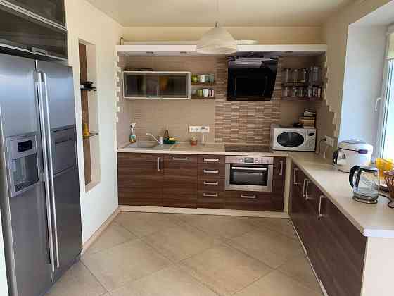 Продаю 3-х кімнатну квартиру на Шулявці, поруч з метро та парком КПІ Киев