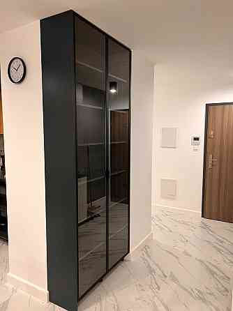 Польща Трикімнатна квартира-студія з парковкою та гаражами,90м²– Жешув Львів