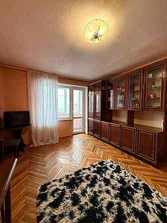 Однокімнатна Коновальця Ивано-Франковск