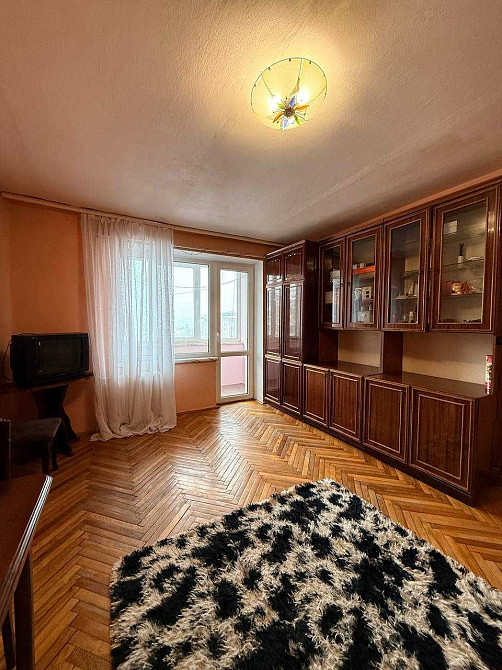 Однокімнатна Коновальця Ивано-Франковск - изображение 1