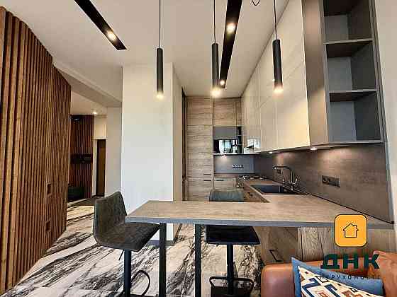 Новая квартира Граф на Азарова Три спальни + кухня гостиная Одесса