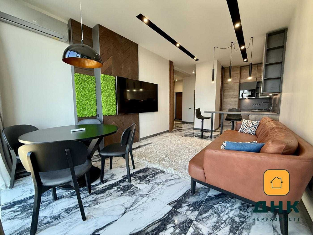 Новая квартира Граф на Азарова Три спальни + кухня гостиная Одесса - изображение 1