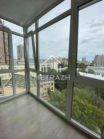 Простора 1-к квартира Евгена Коновальца 36е Киев