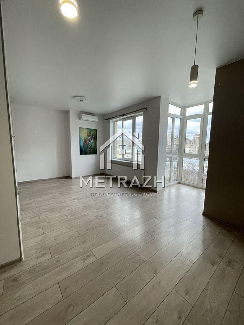 Простора 1-к квартира Евгена Коновальца 36е Киев - изображение 4