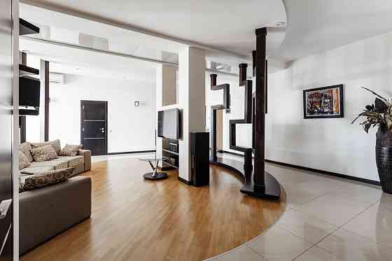 Большая 3 комнатная кв. 165 метров, 2 санузла, Аркадийсктй дворец Одеса