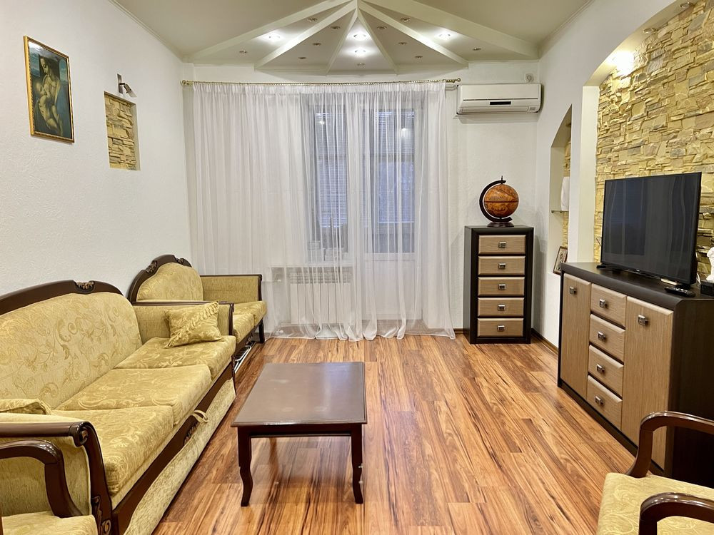 Оренда 2к квартира, центр, Каштанова Алея Полтава - изображение 2