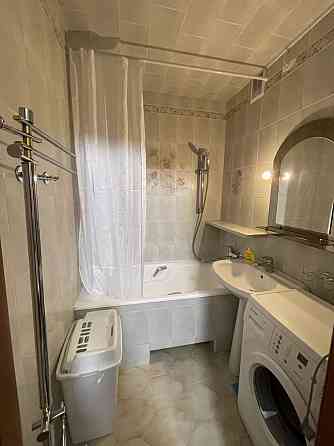 Оренда двокімнатної м.Червоний хутір Киев