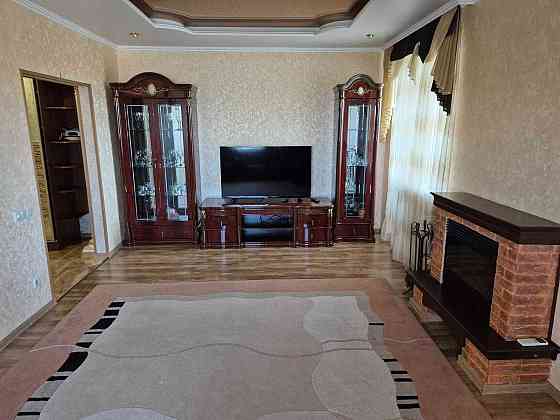 Новий будинок. Велика 2-х кімнатна. 78 кв.м. Оренда квартири. Полтава