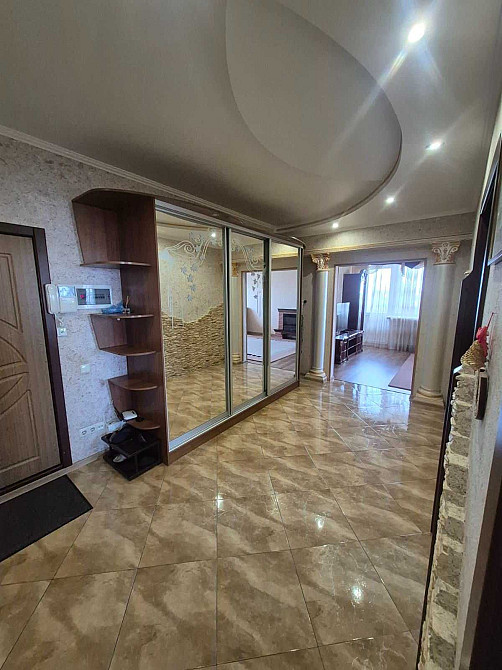 Новий будинок. Велика 2-х кімнатна. 78 кв.м. Оренда квартири. Полтава - изображение 2