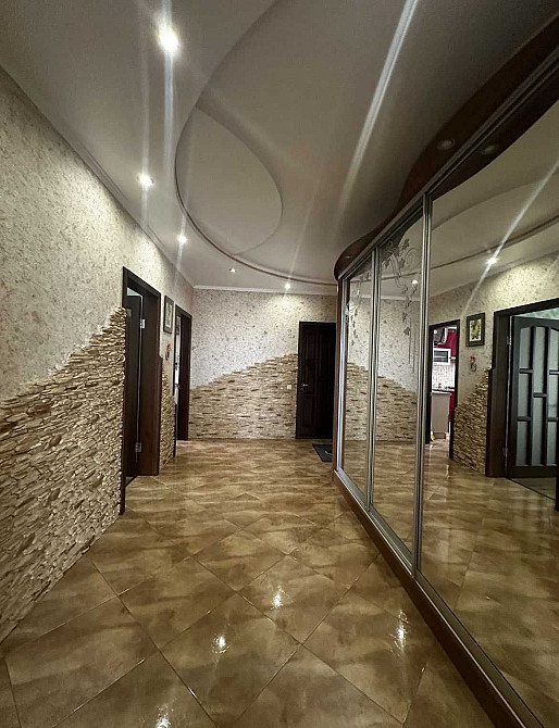 Новий будинок. Велика 2-х кімнатна. 78 кв.м. Оренда квартири. Полтава - изображение 7