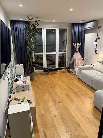 Оренда шикарної 4 кімнатної квартири «Кришталеві джерела» Киев