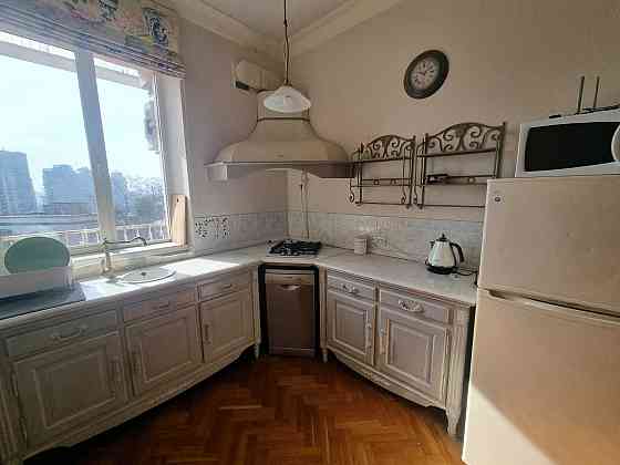 без комісії здам 2 кім кв.вул. Ярославів Вал 11,Золоті Ворота Киев