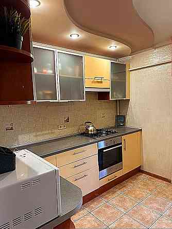 Оренда! Трехкімнатна квартира! Запоріжжя