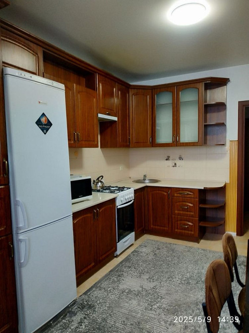 Здам 1 кв . Центр . Власник Хмельницкий - изображение 1